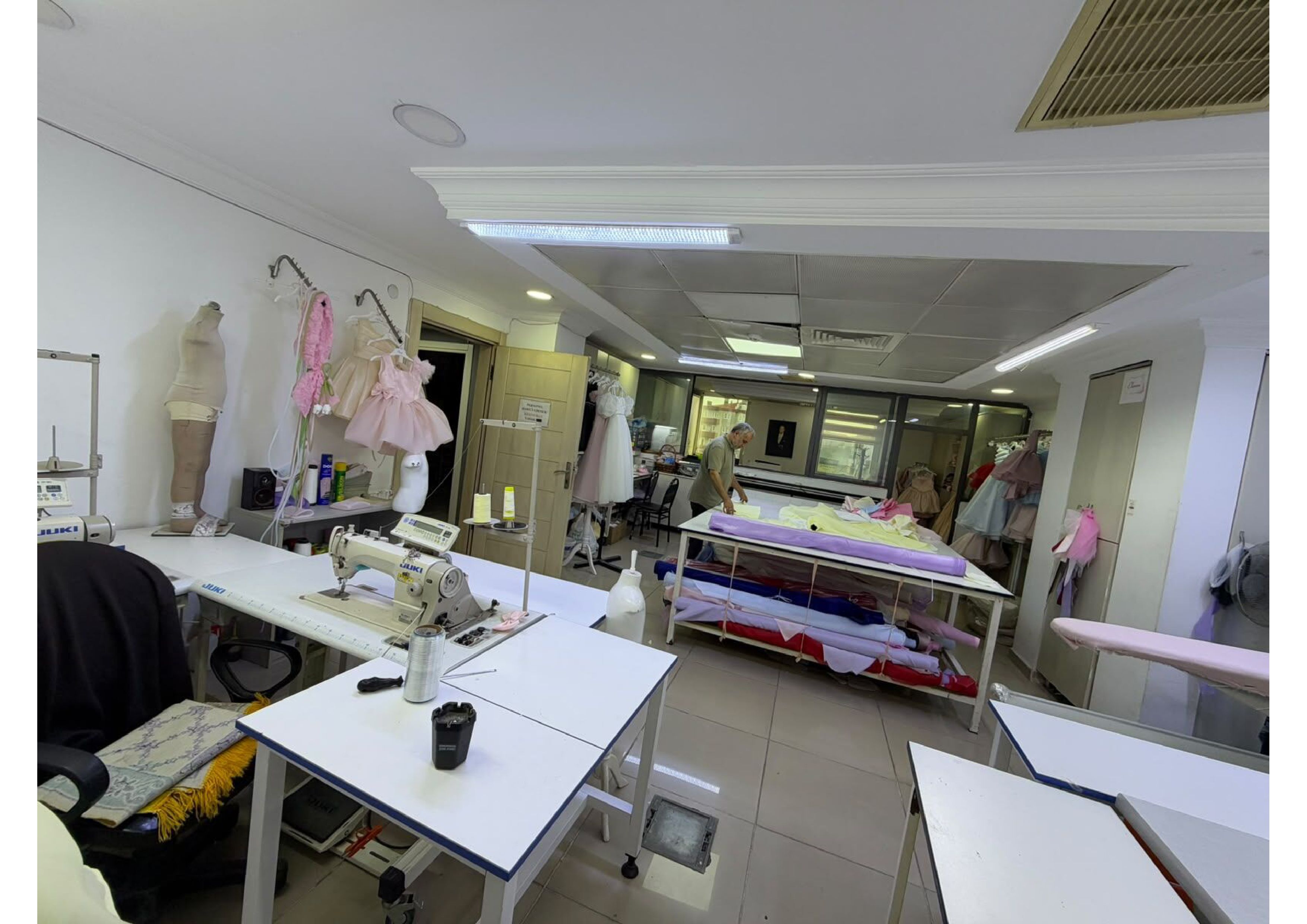 Elenora Princess Girl  Şirket Hayatı