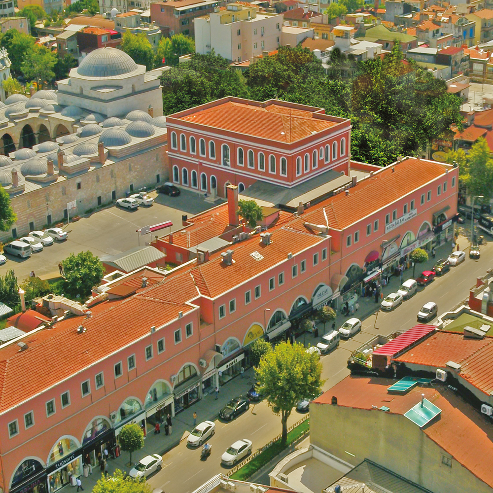 Bezmialem Vakıf Üniversitesi Şirket Hayatı