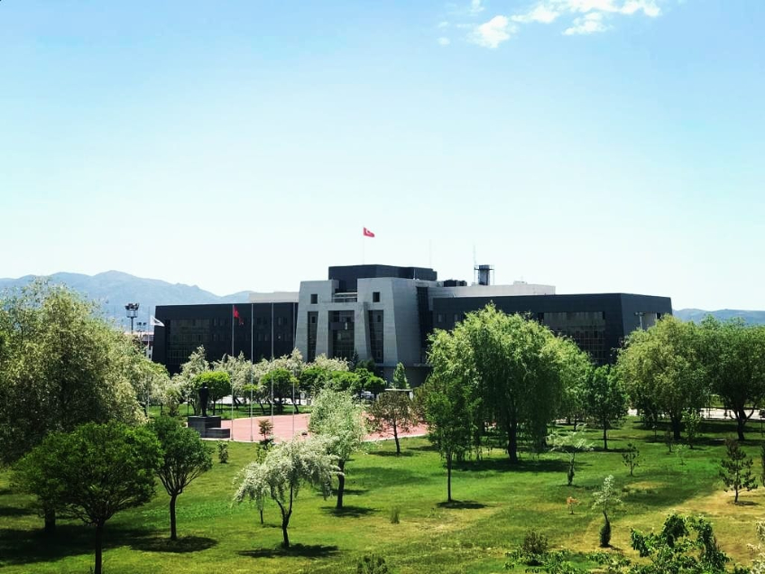 Afyon Kocatepe Üniversitesi Kampüs