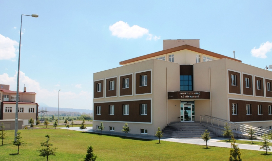 Nuh Naci Yazgan Üniversitesi Kampüs