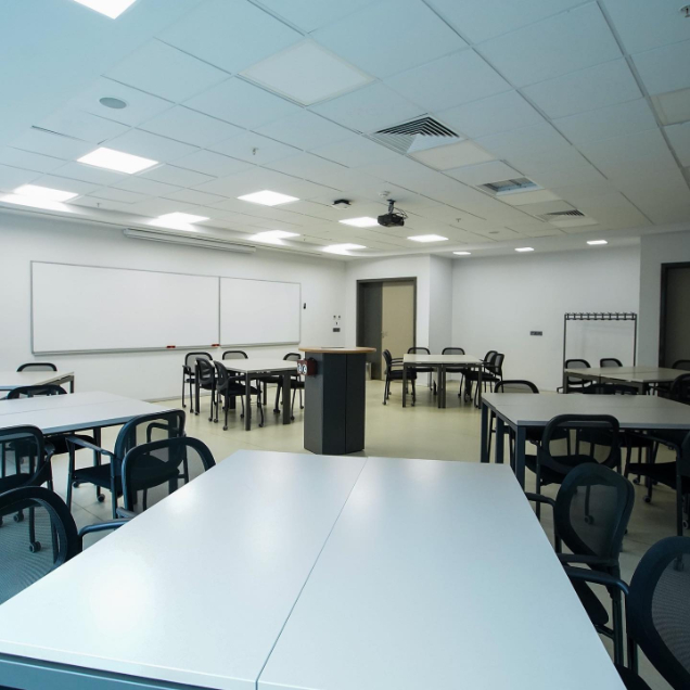 MEF Üniversitesi Kampüs