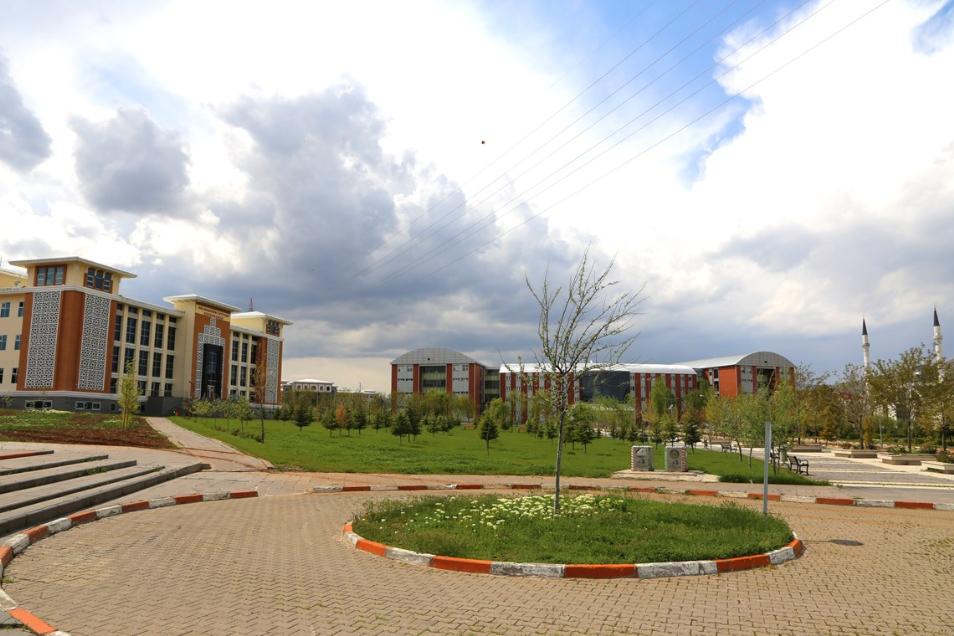 Bingöl Üniversitesi Kampüs
