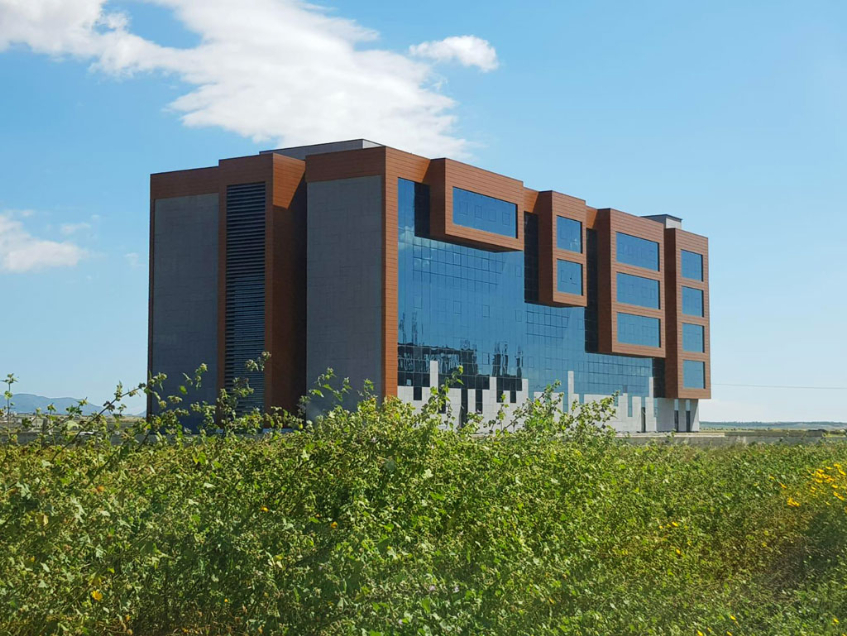 Onbeş Kasım Kıbrıs Üniversitesi Kampüs