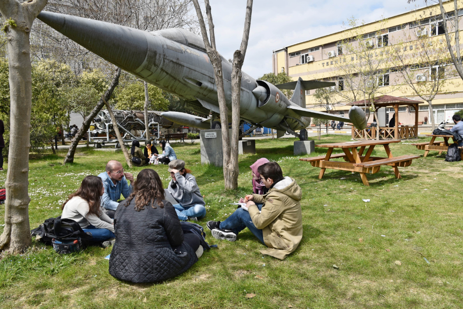 Marmara Üniversitesi Şirket Hayatı