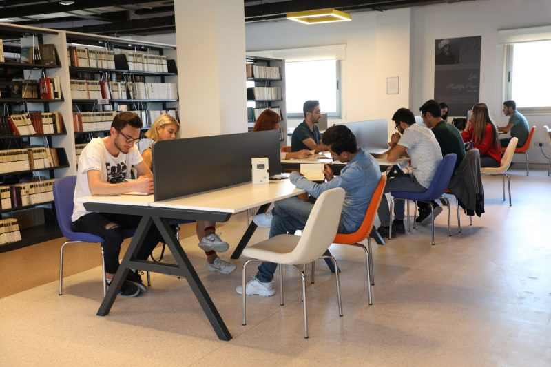 Ada Kent Üniversitesi Kampüs