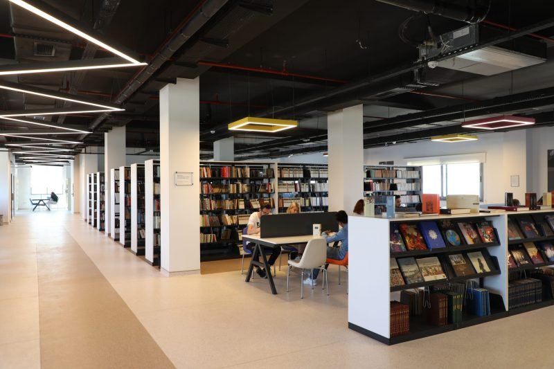 Ada Kent Üniversitesi Kampüs