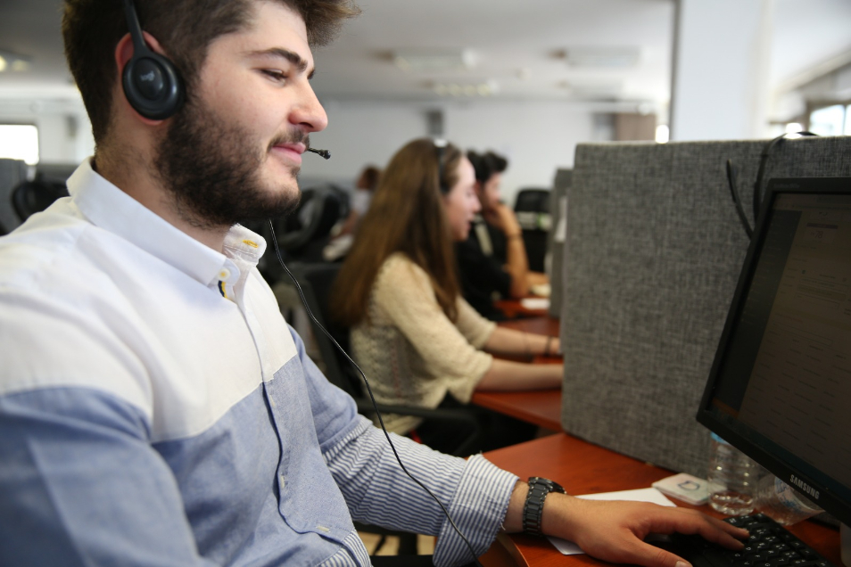 Yön İletişim Şirket Hayatı