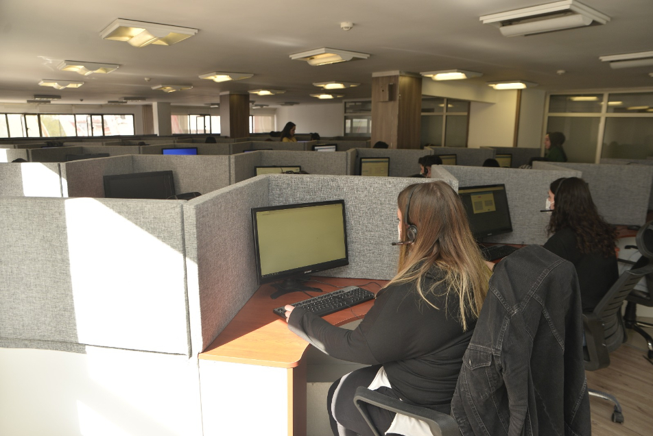 Yön İletişim Şirket Hayatı