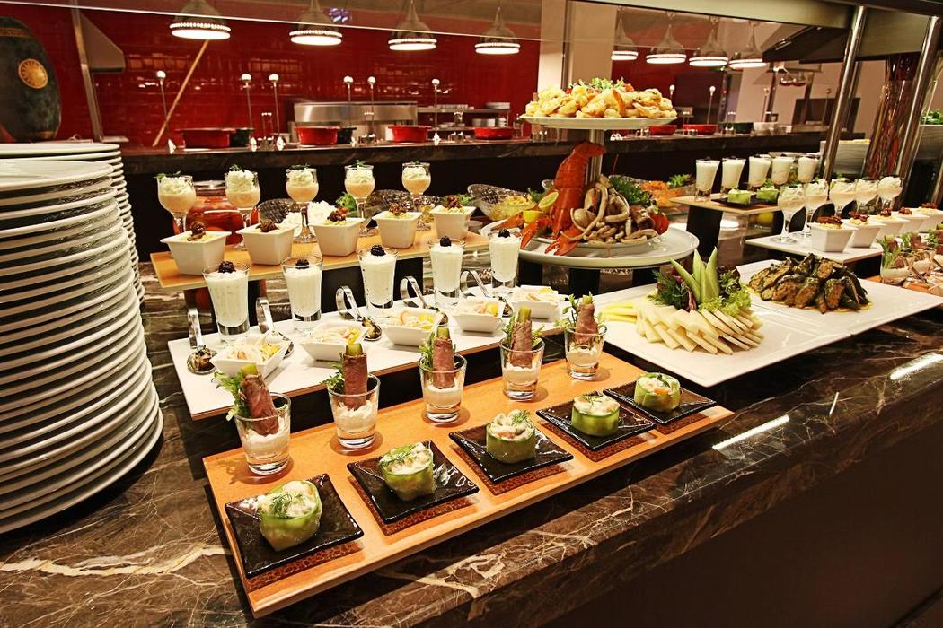 Arkın Palm Beach Hotel Şirket Hayatı