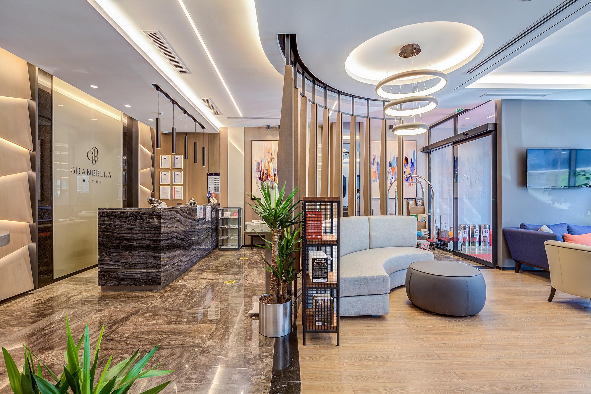 Tem Tuncer Elektrik Şirket Hayatı