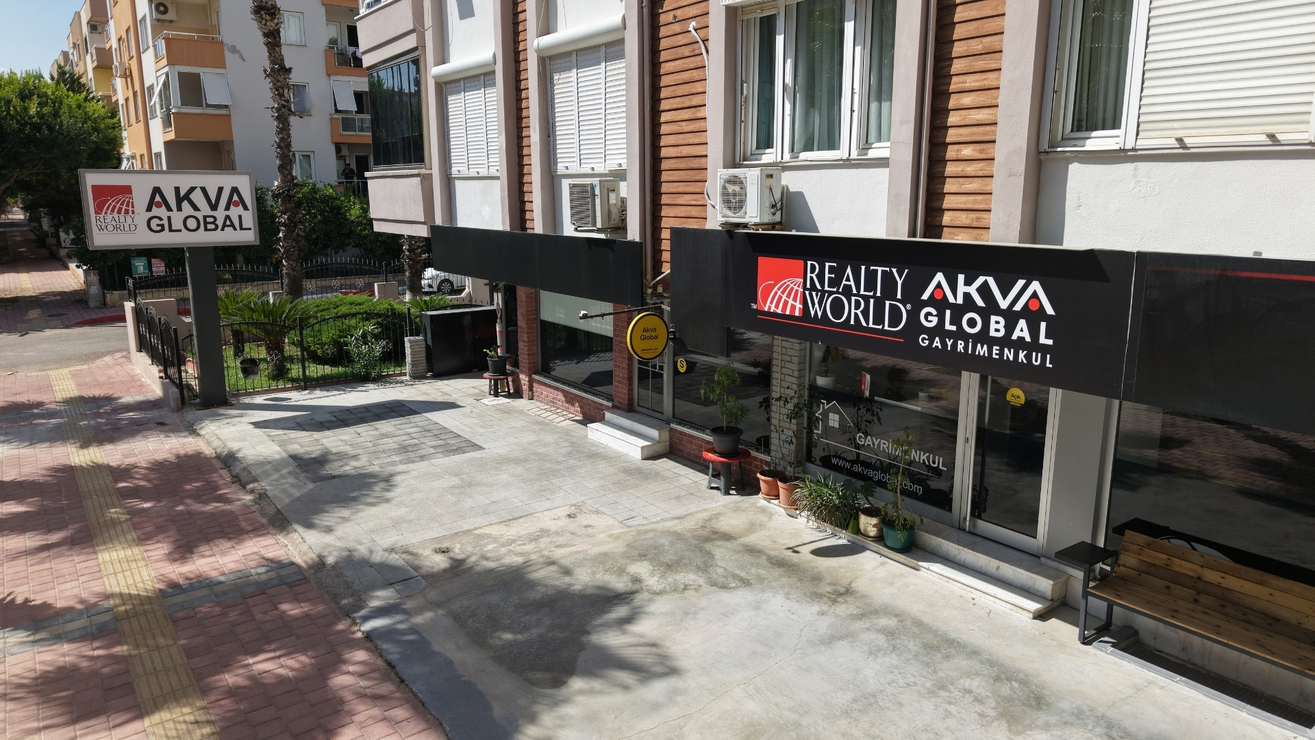 Akvaglobal İnşaat Otomotiv Turizm Ticaret Limited Şirketi Şirket Hayatı