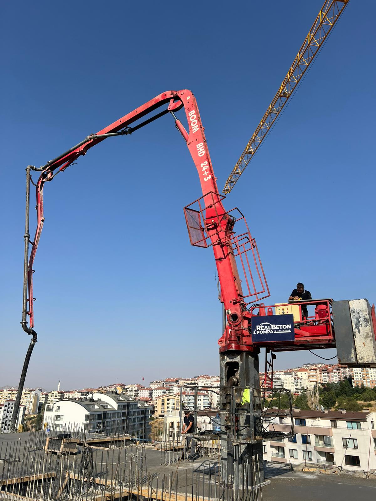 Real Beton Pompa İş Makinaları Şirket Hayatı