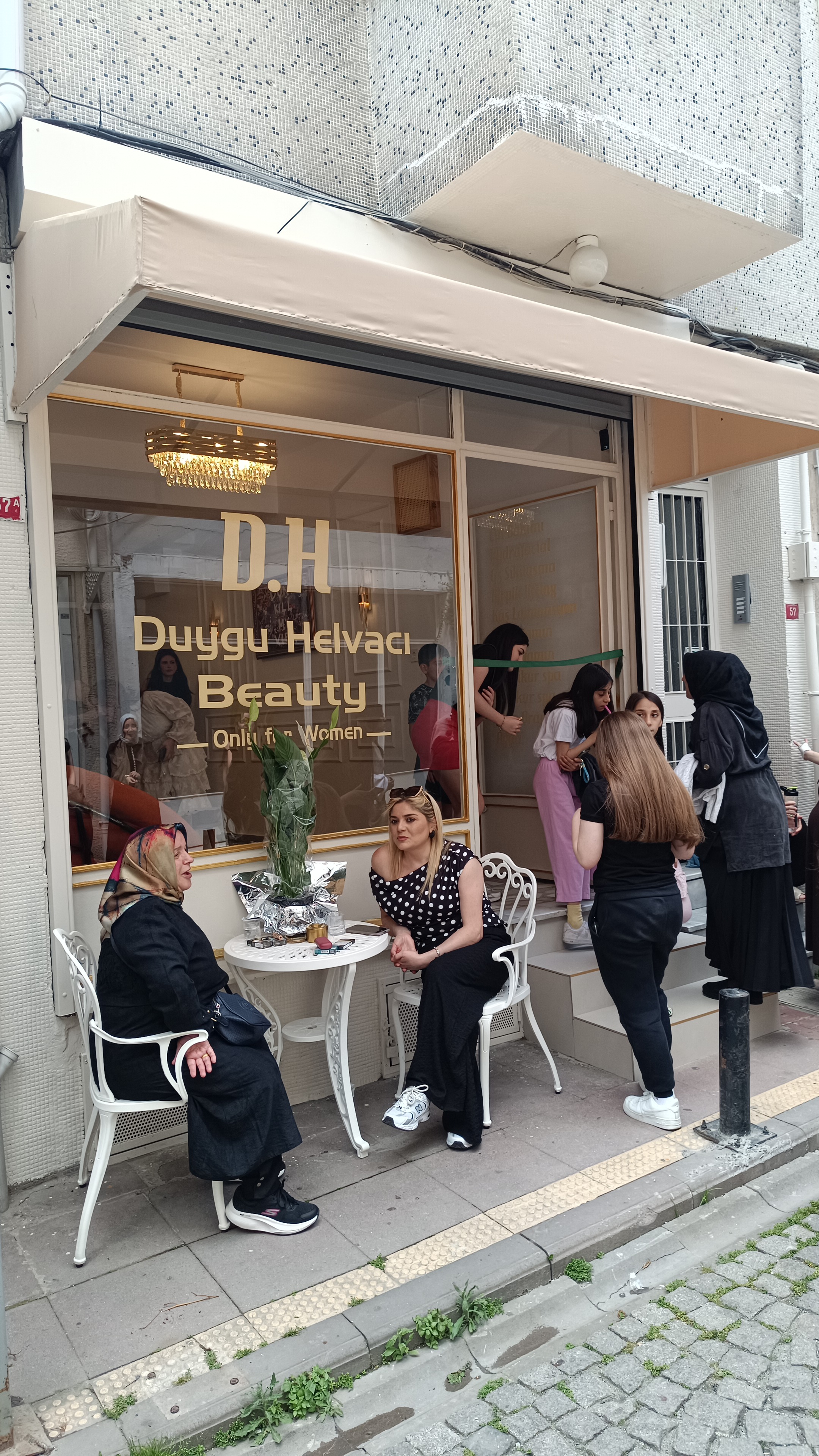 Duygu Helvacı Beauty  Şirket Hayatı